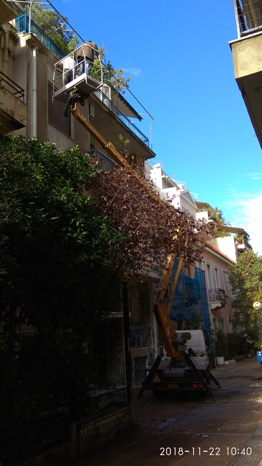 Δερβενίων 35 - 2