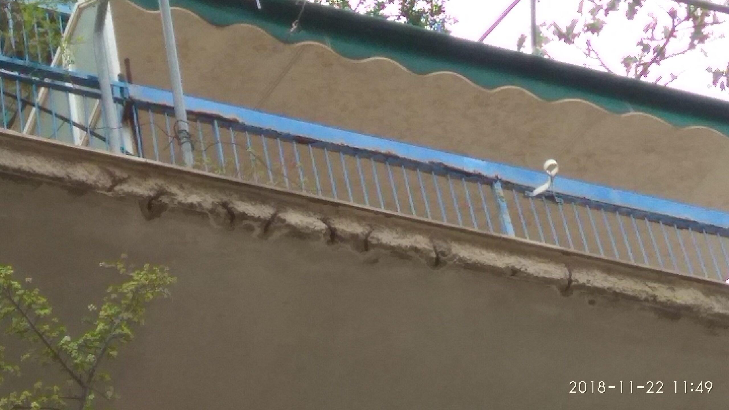 Δερβενίων 35 - 4